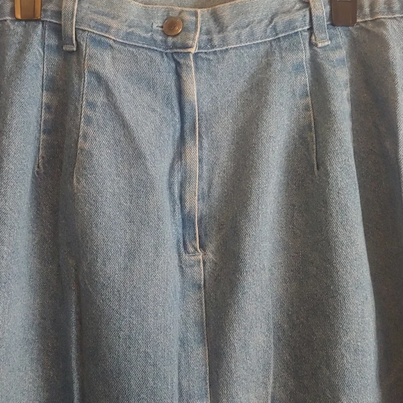 Denim Skirt - Picture 3 of 4